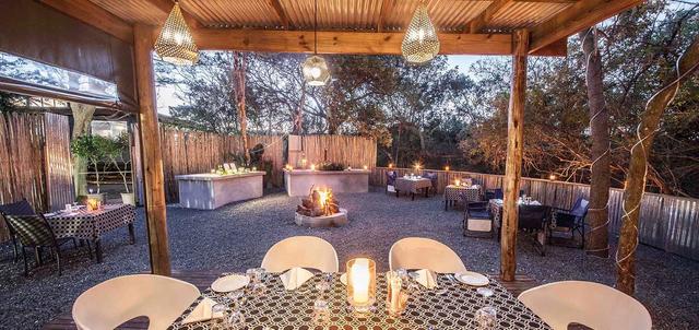 Makakatana Bay Lodge Makakatana Bay Lodge