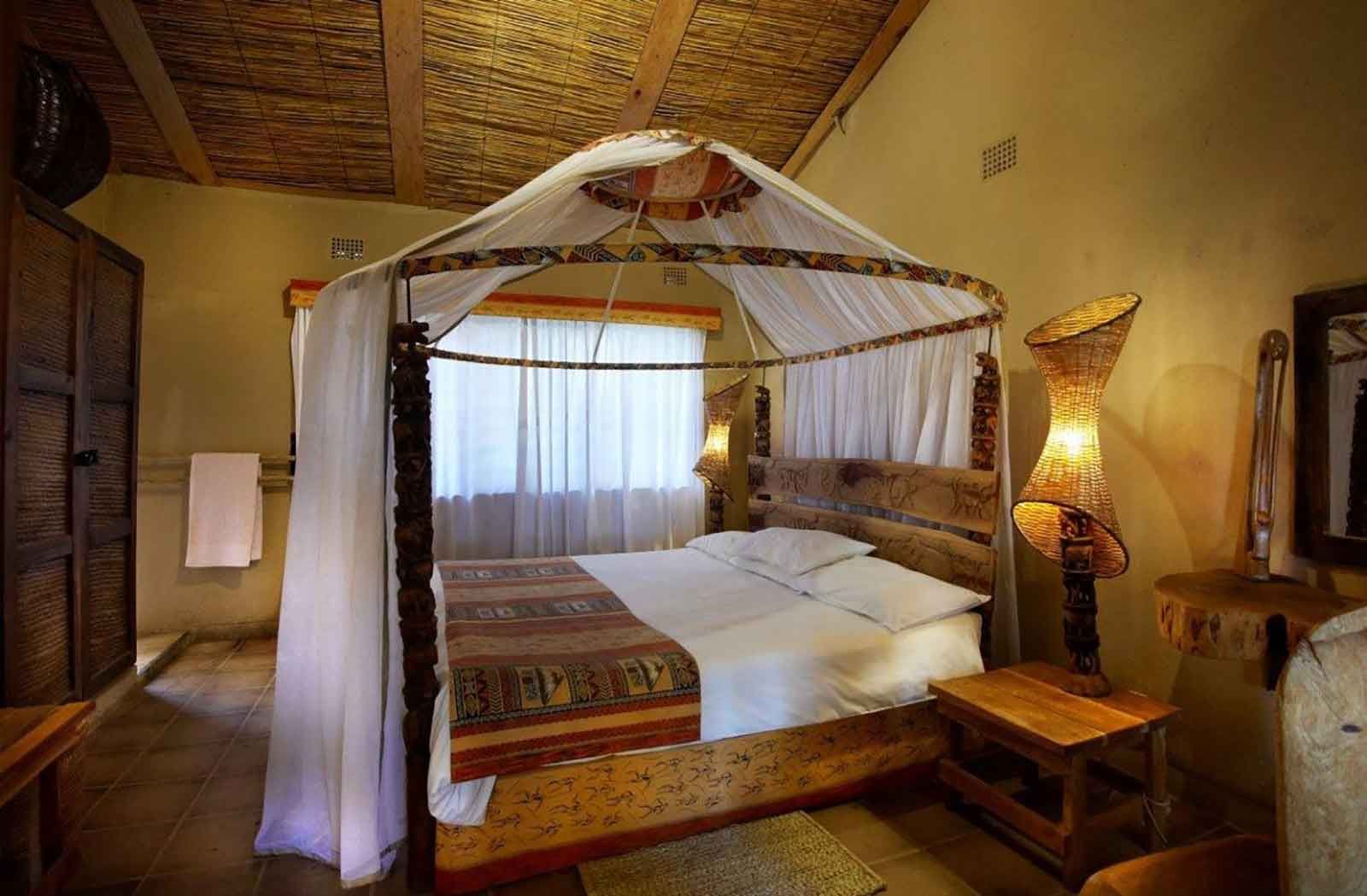 Norman Carr Cottage Sun Safaris