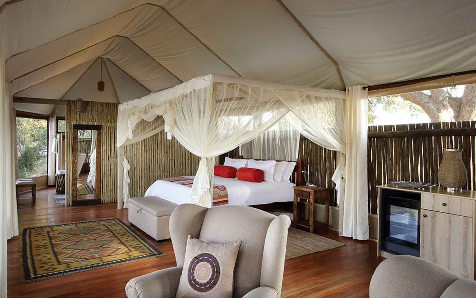 Zambezi Kulefu Camp - 0 - 0