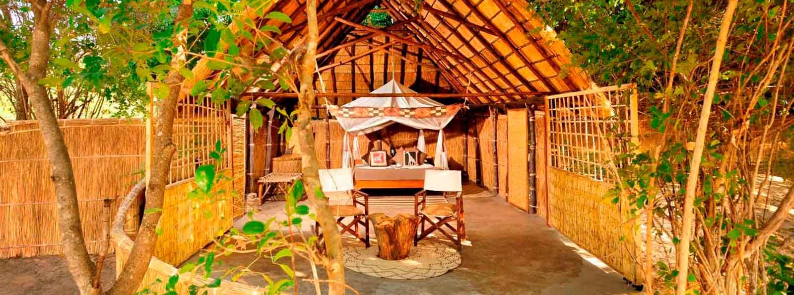 Luwi Bush Camp - 0 - 3