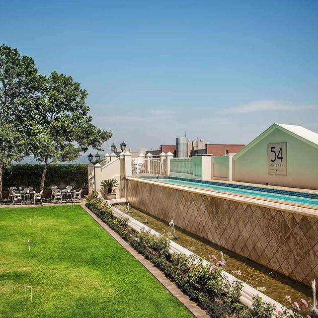 54 on Bath 54 on Bath