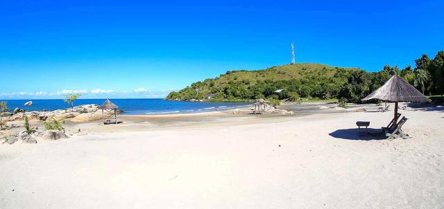 Makuzi Beach Lodge Makuzi Beach Lodge