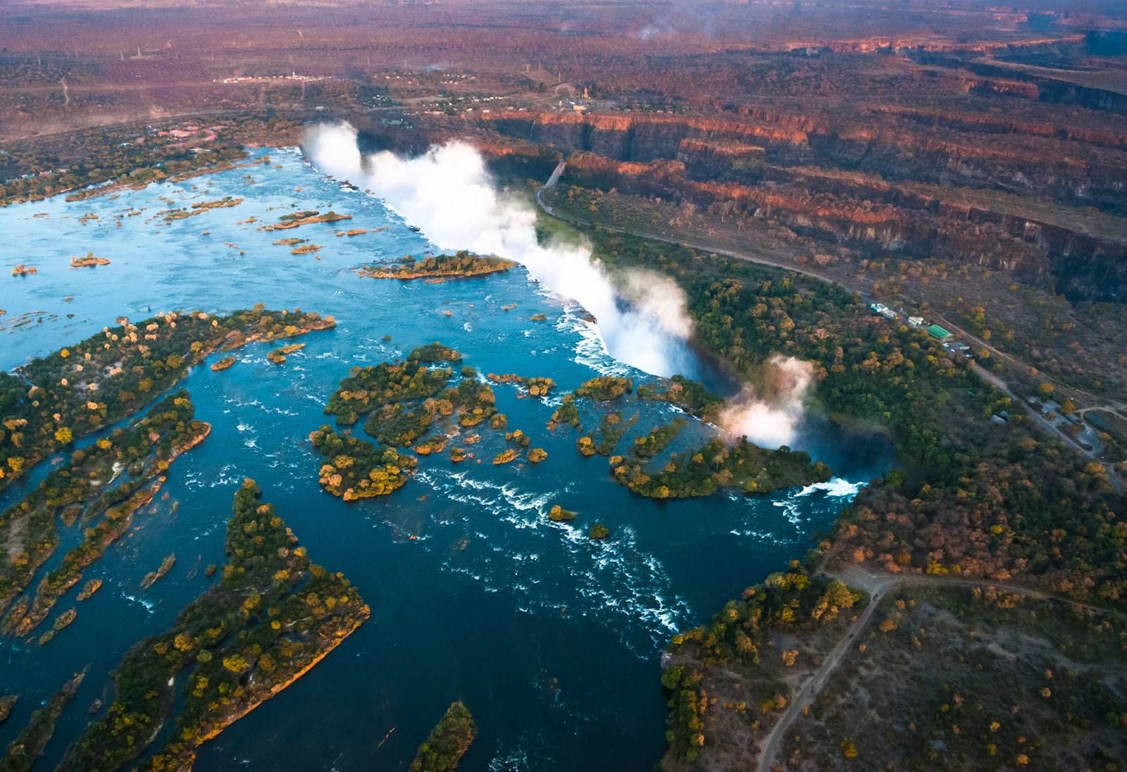 Victoria Falls Safaris