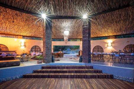 Kariba Safari Lodge