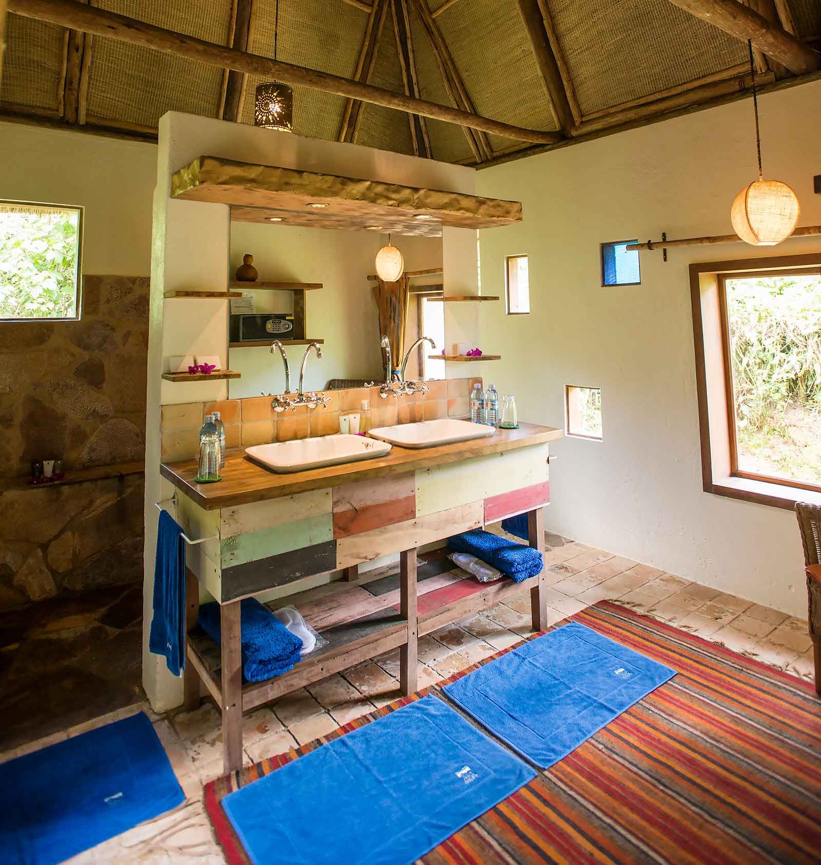 Bwindi Lodge - 0 - 2