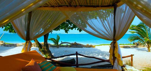 Luxury Family Safari & Coast Luxury Family Safari & Coast