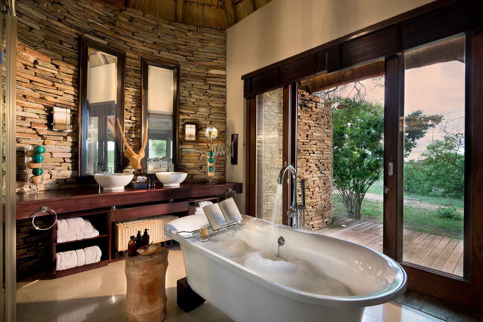 Makanyi Lodge Ensuite