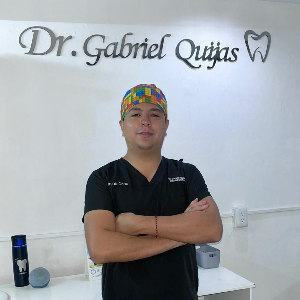 Dentista Gabriel Quijas