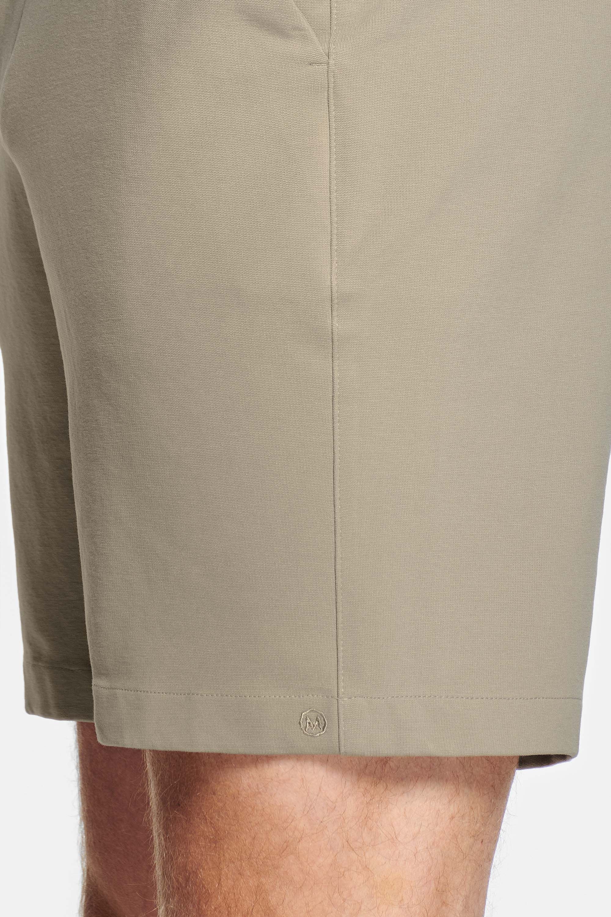 Easies shorts – Baristas (6)