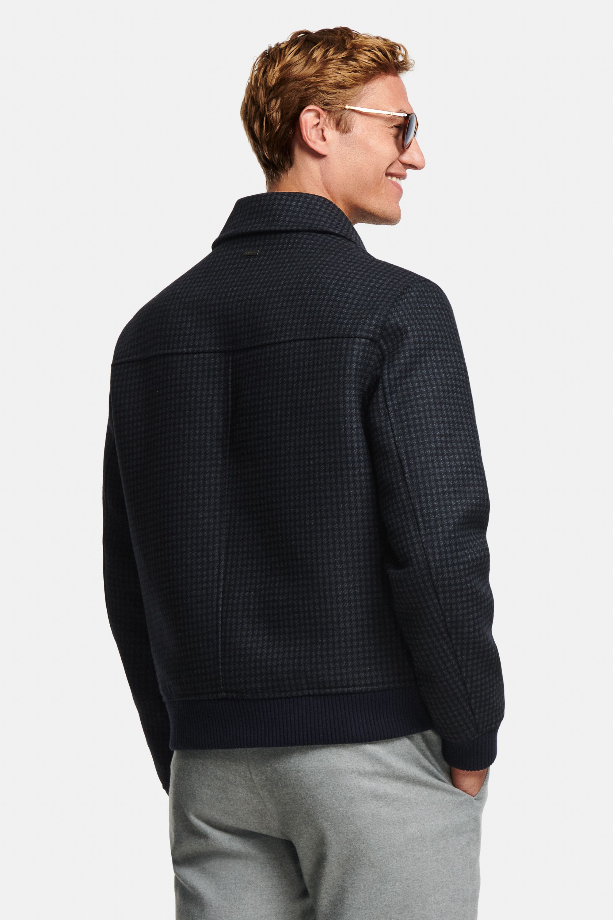 Vestes First-Class – Earharts (5)