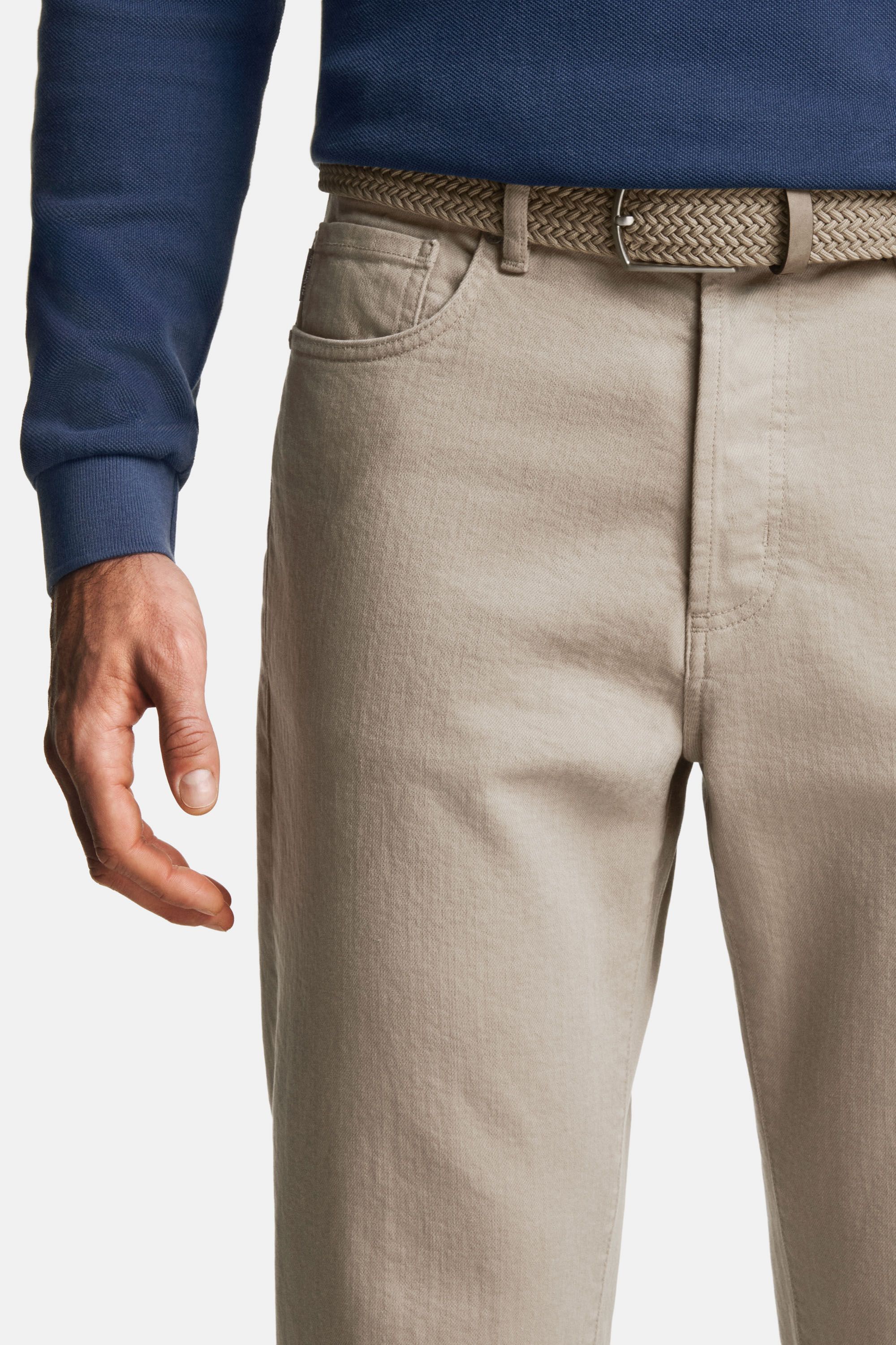 Gerade geschnittene farbige Jeans – Baristas (6)