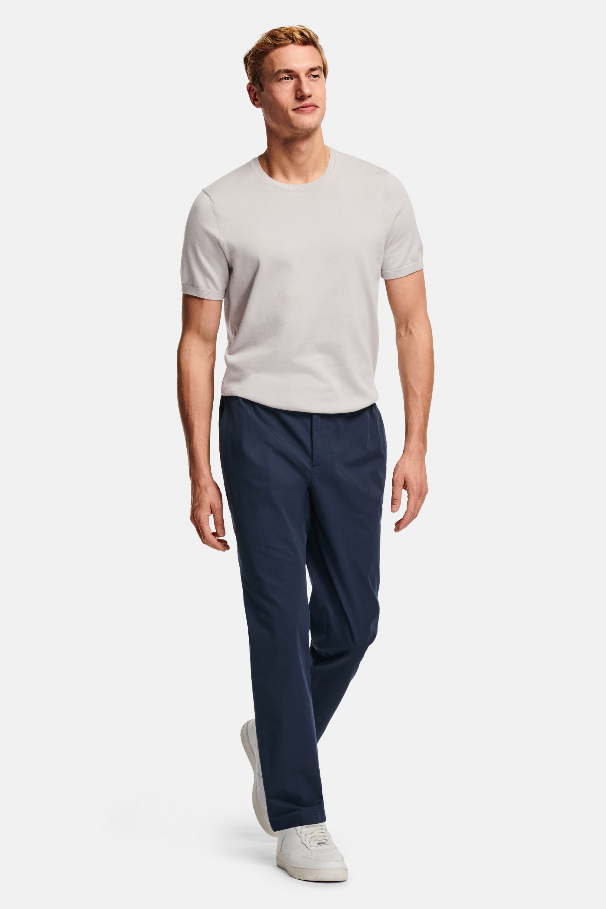 Chinos Easies – Cosmics (3)