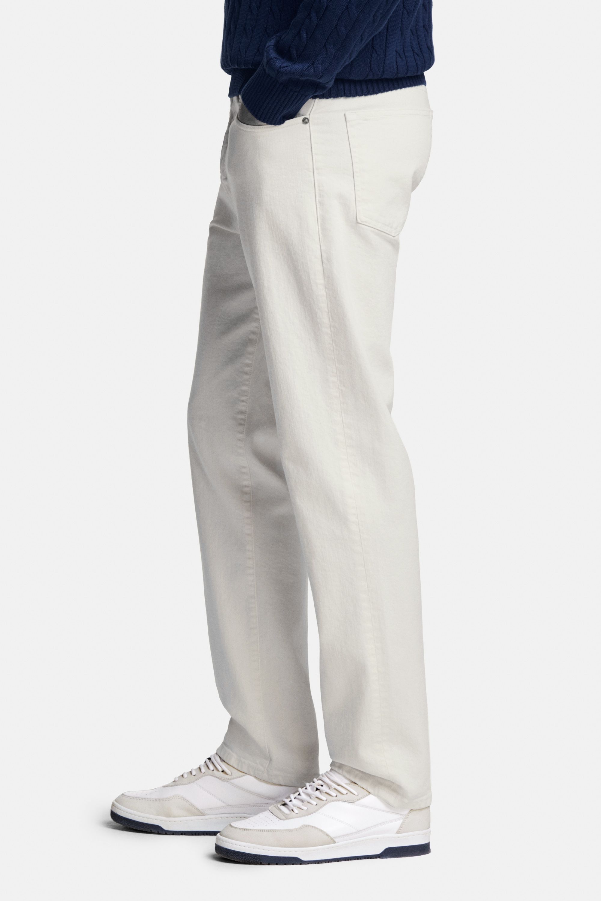 Gerade geschnittene farbige Jeans – Coconuts (6)
