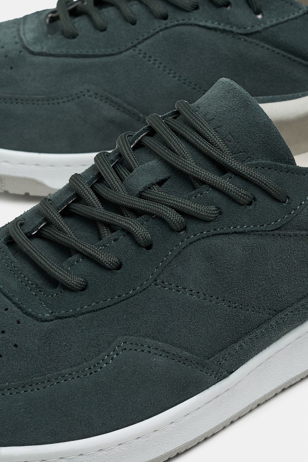Suede sneakers – Lakes (5)