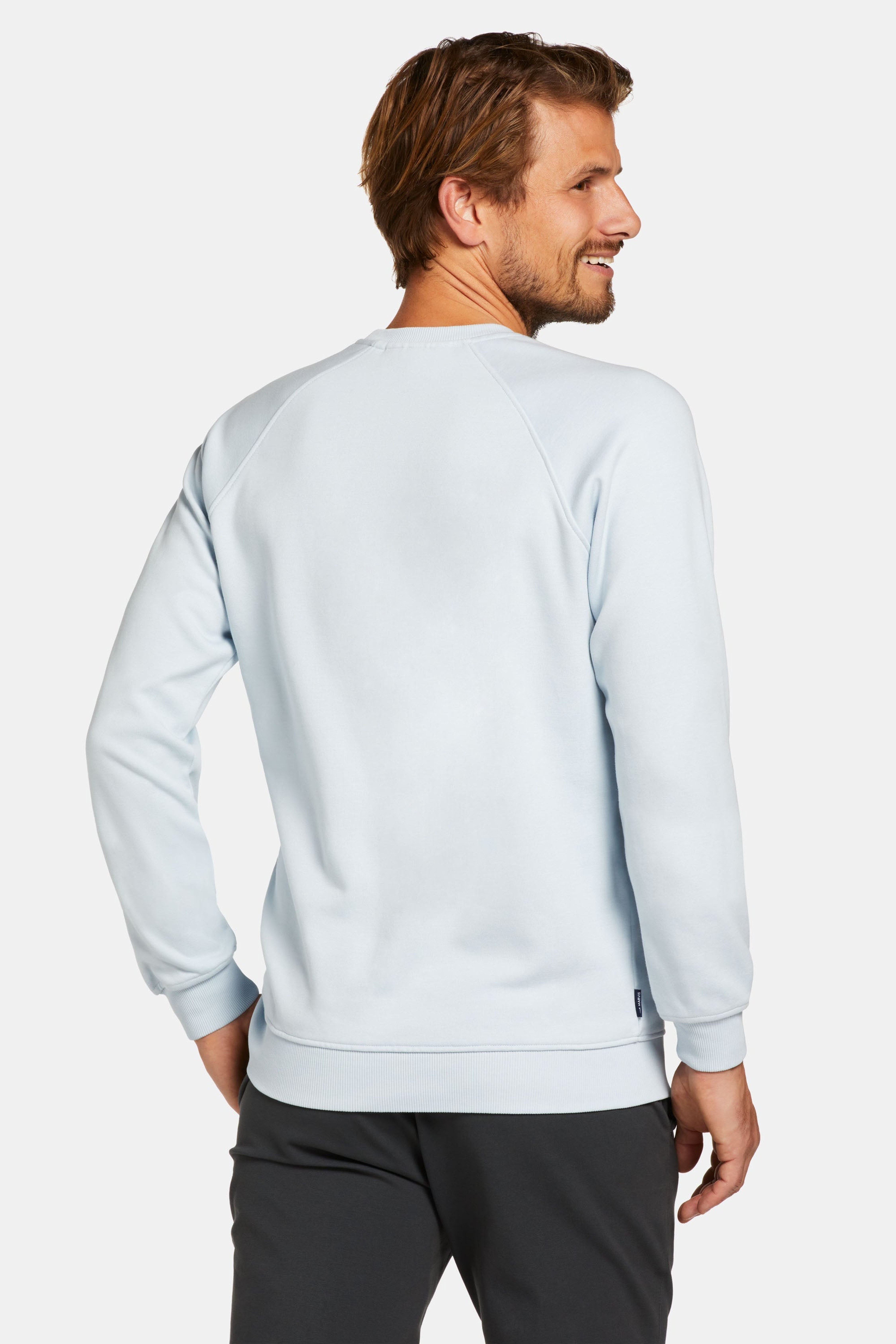 Avenues * The Easy Sweater