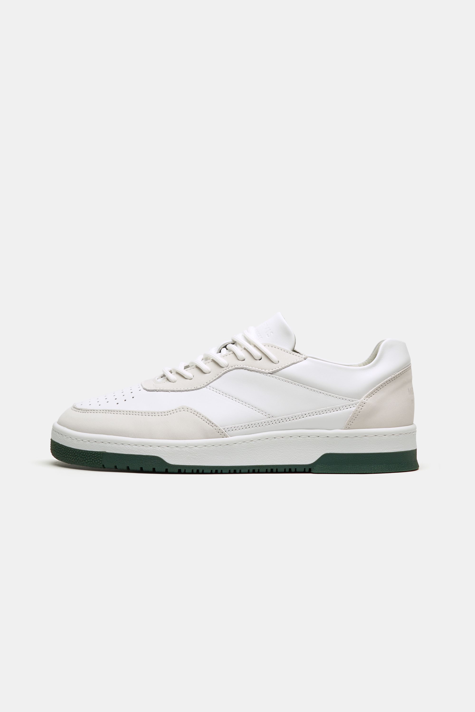Lakes Baskets Classiques