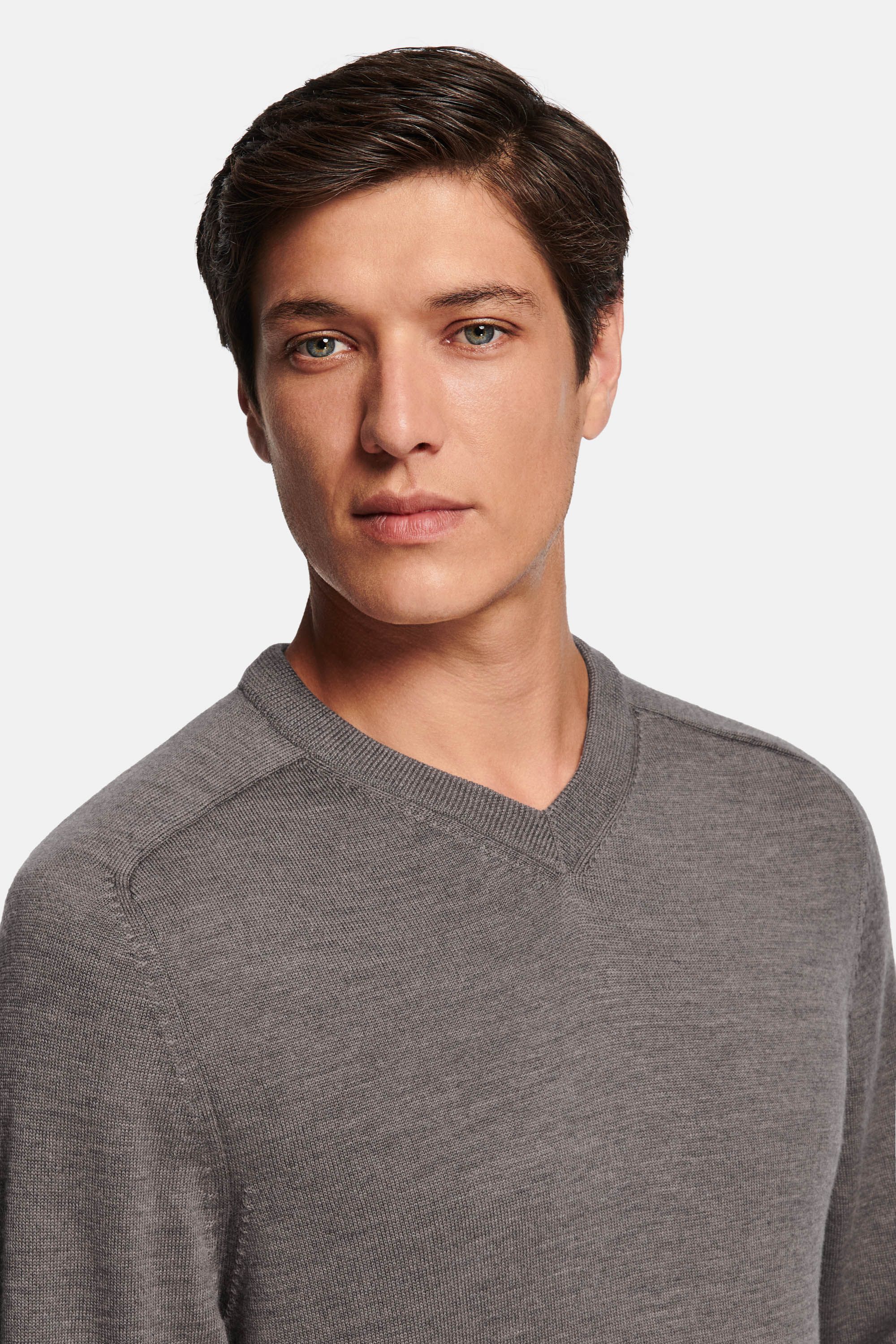 Pulls Col V – Jones (6)