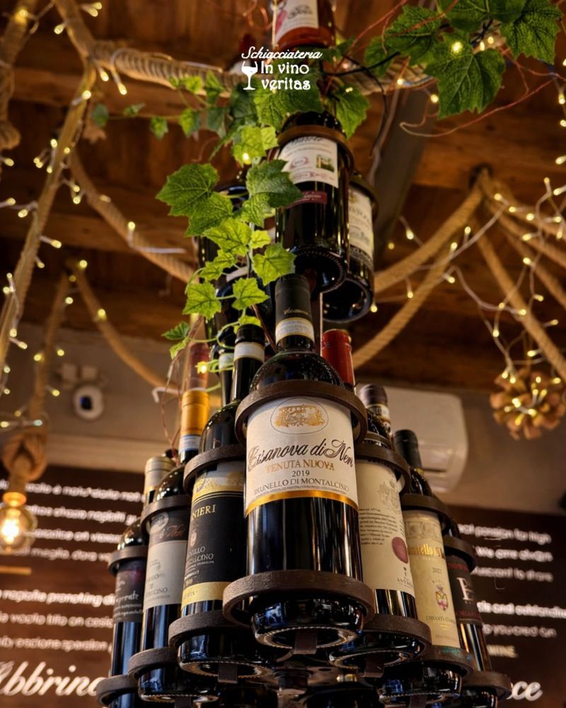 El árbol de hierro de las botellas