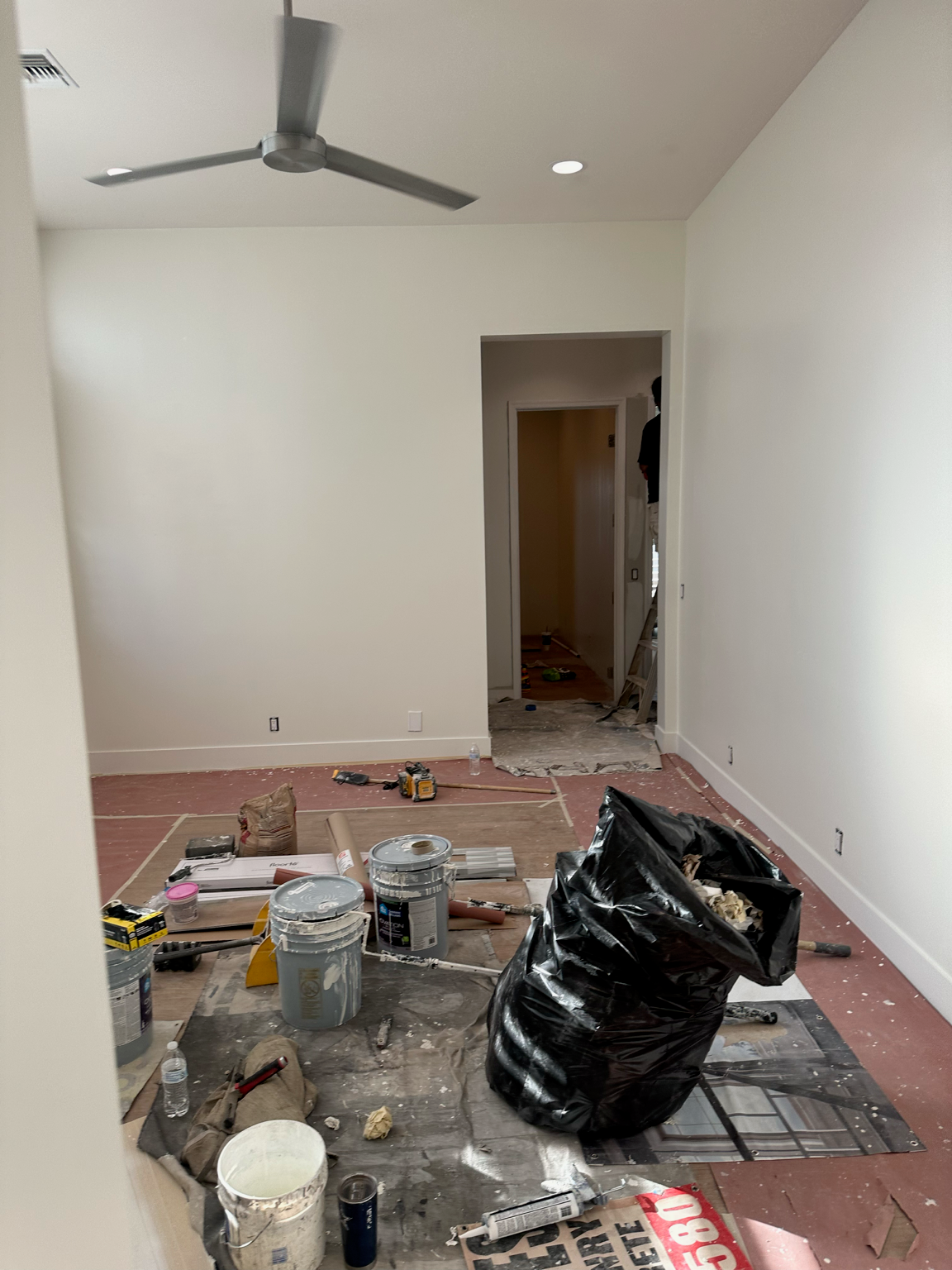 As a family owned Arizona business, we’re committed to showing up on time, communicating every step of the way, and delivering results that exceed expectations all at an affordable price.

We proudly serve homeowners across the entire Valley, creating beautiful spaces that families can enjoy for years to come.   