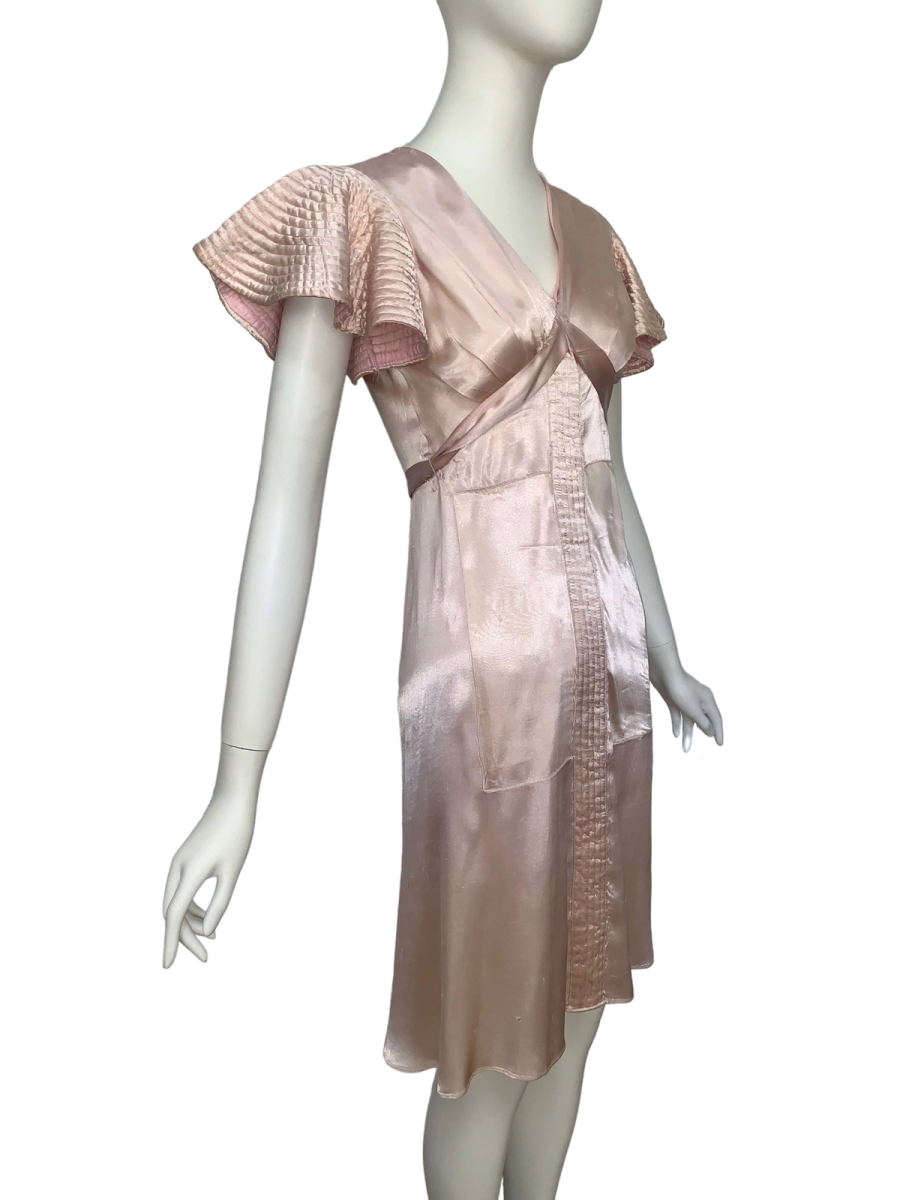 1930s Quilted Sleeve Dress product image