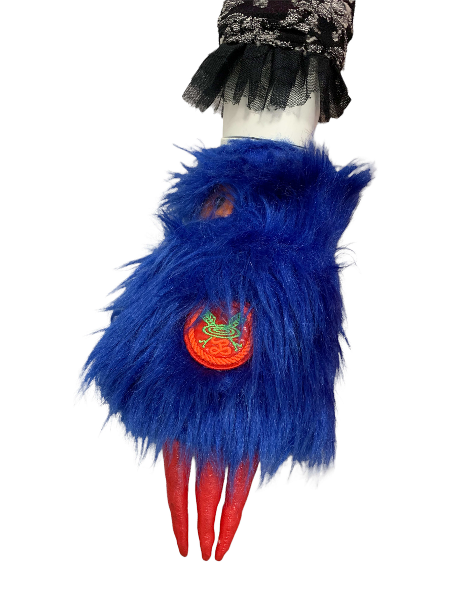 Takuya Angel Claw Mitts  product image