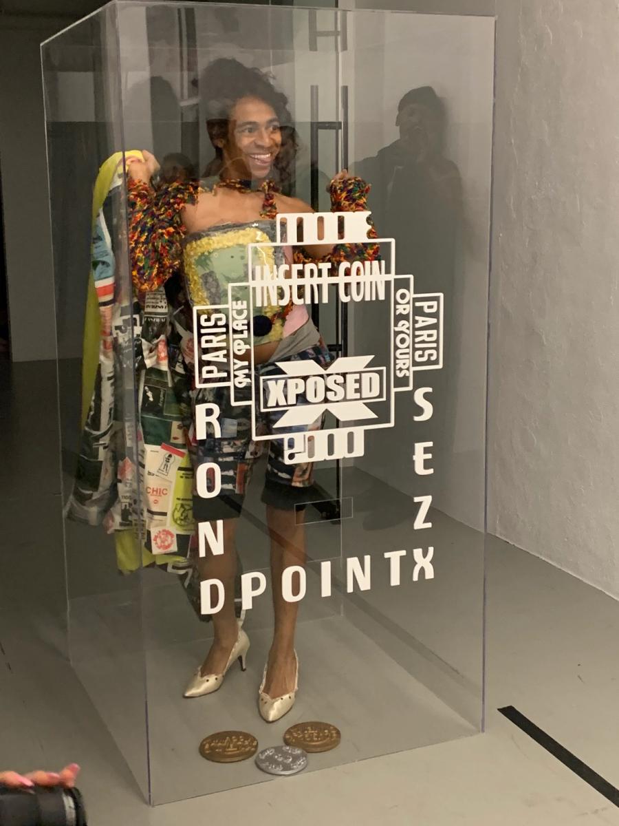 Collection 006 - SEZX look