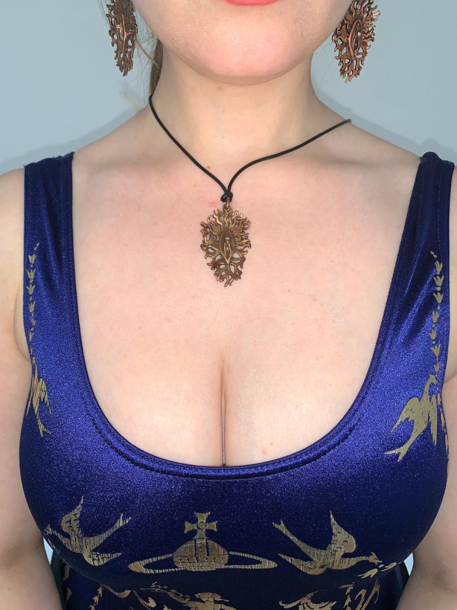 Vivienne Westwood Café Society Vagina Jewelry Set product image