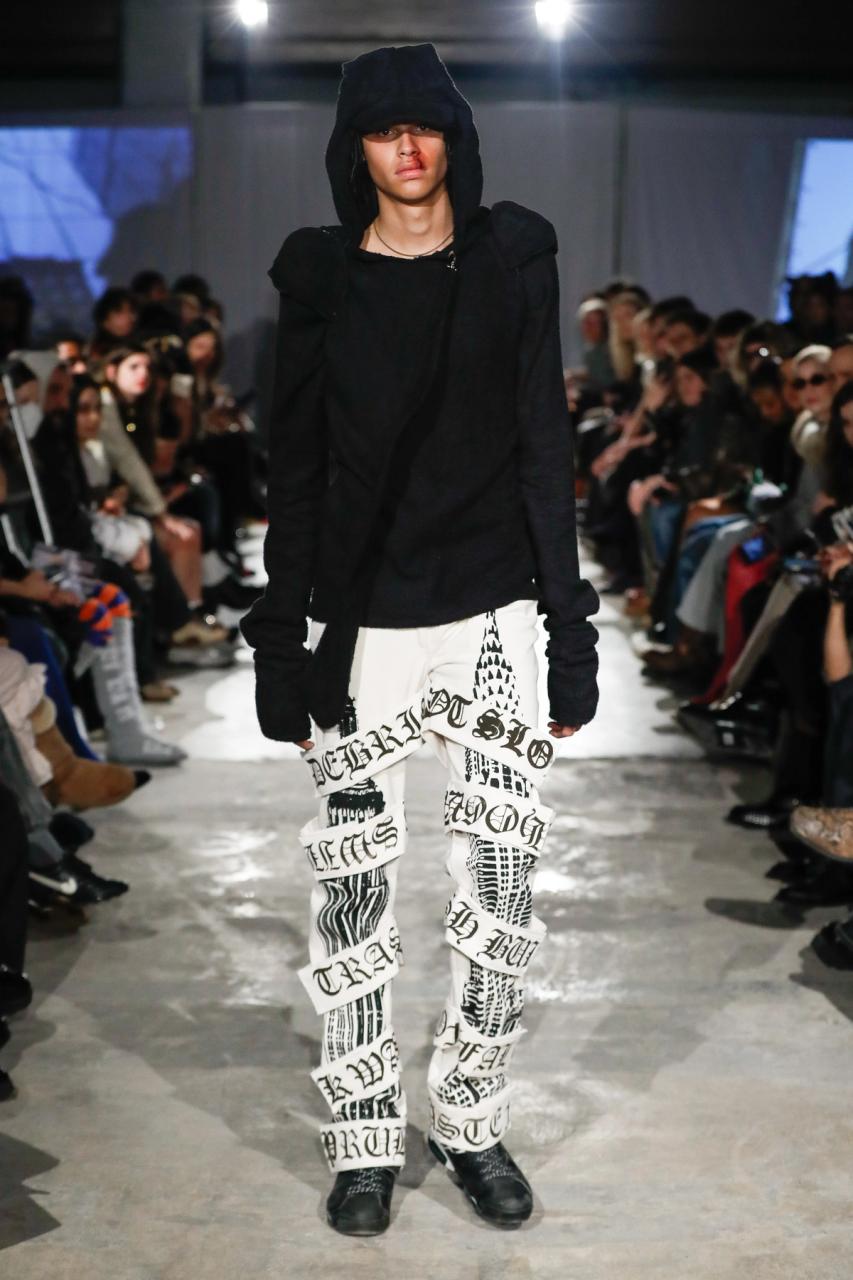 Collection 007 - ENFER look