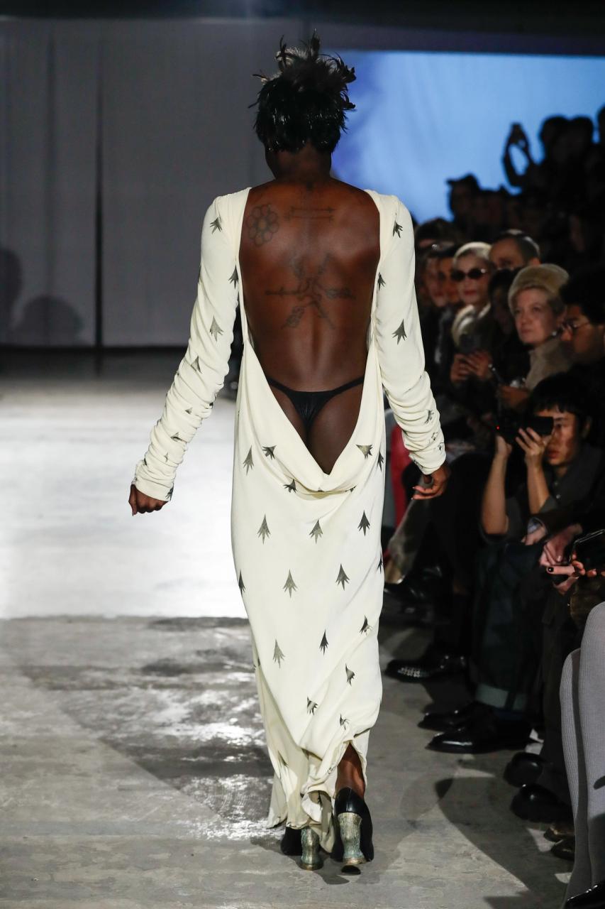 Collection 007 - ENFER look