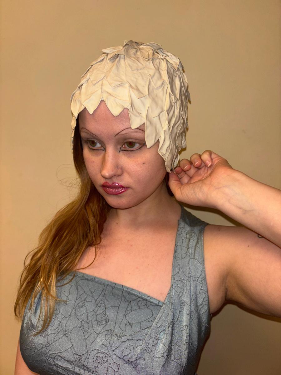 1950s Kleinerts Rubber Petal Swim Cap  product image