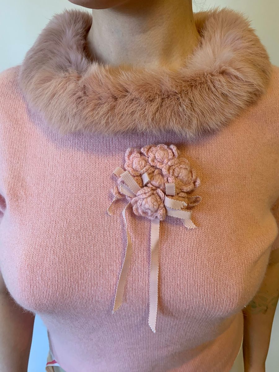 Kaneko Isao Pink Sweater With Fur Collar product image