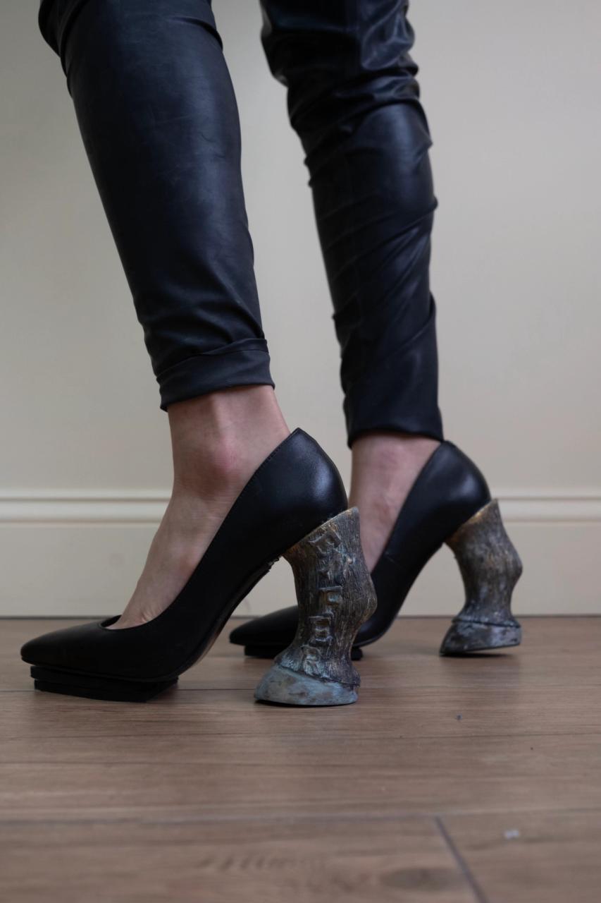 'Enfer' Runway Sample Horse Hoof Heels