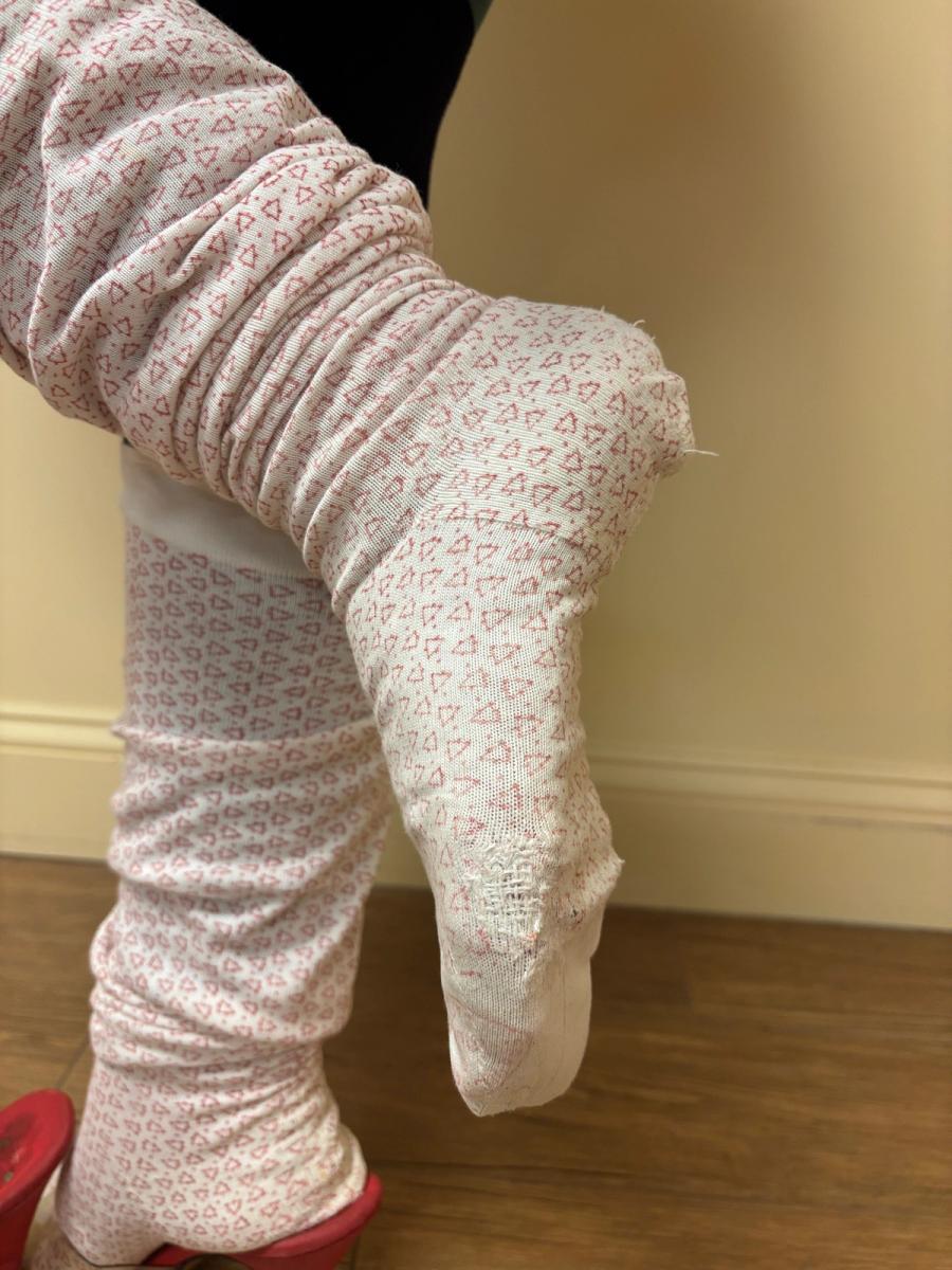 1890s Triangle Print Louvre Stockings  product image