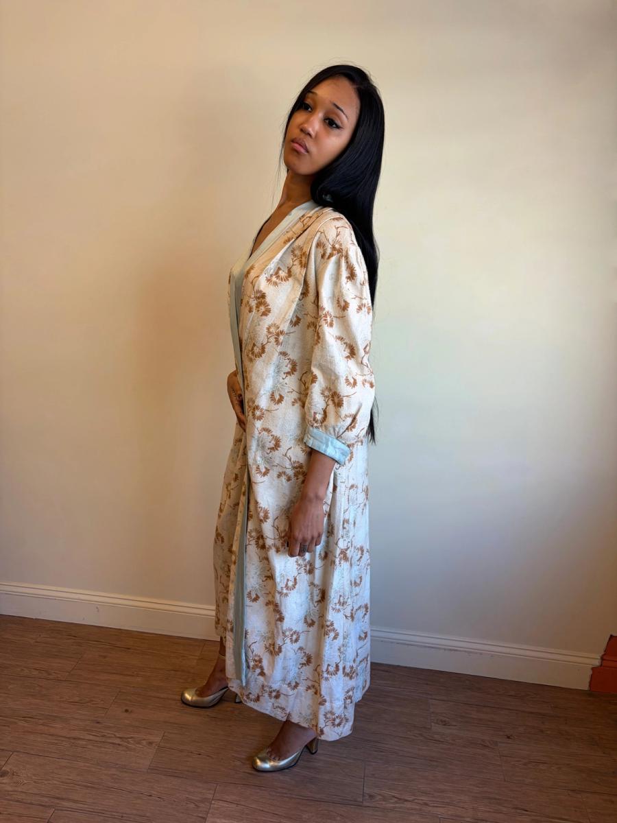 1890s or early 1900s Pastel Flannel Robe product image