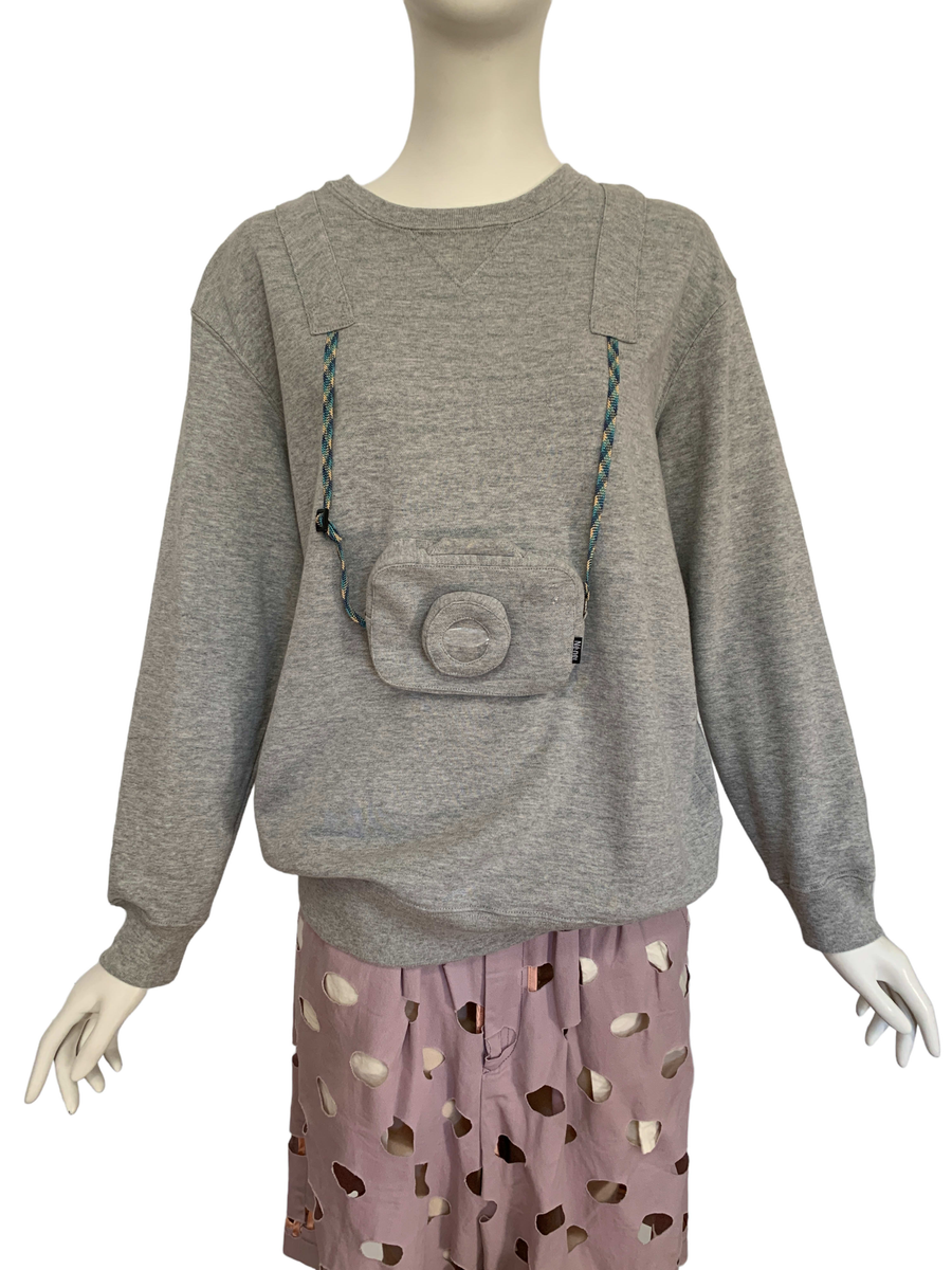 Né-net Dimensional Camera Sweatshirt product image