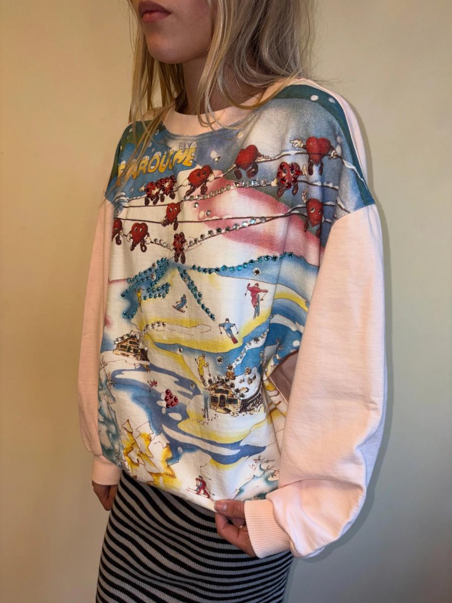 80s Lily Farouche Ski Slopes with Hearts Sweatshirt product image