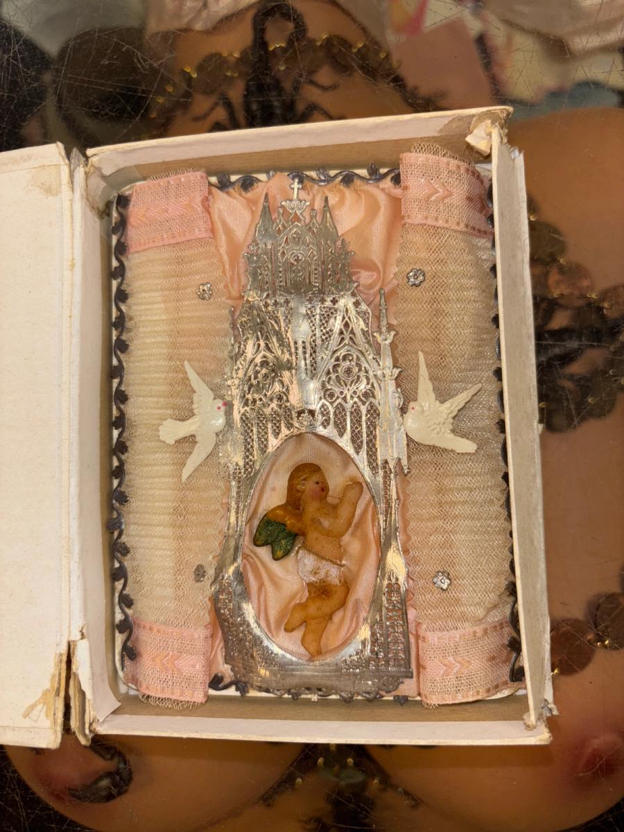 Antique Religious Souvenir product image
