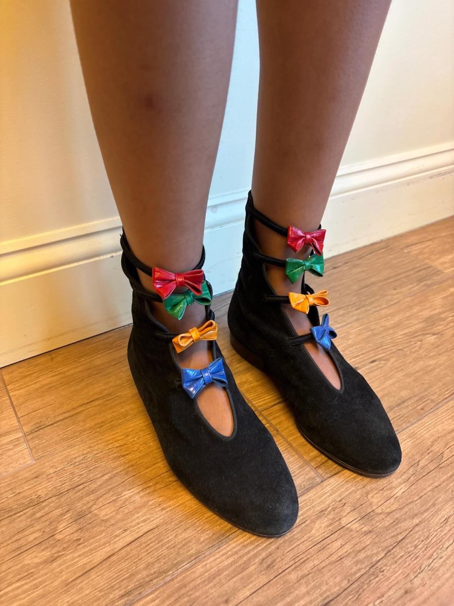 Maud Frizon Black Suede Bow Shoes product image