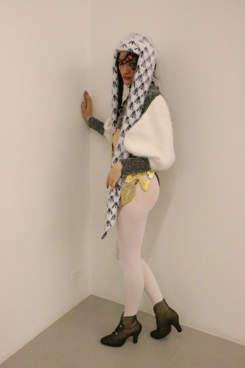 Collection 006 - SEZX look