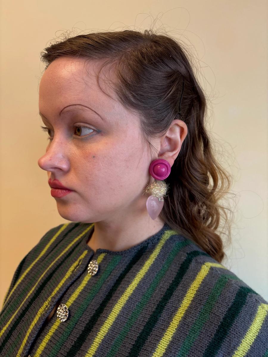 80s Oversized Heart Earrings product image