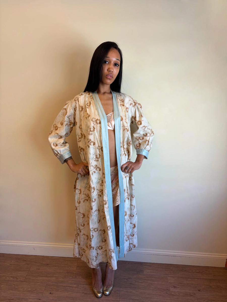 1890s or early 1900s Pastel Flannel Robe product image