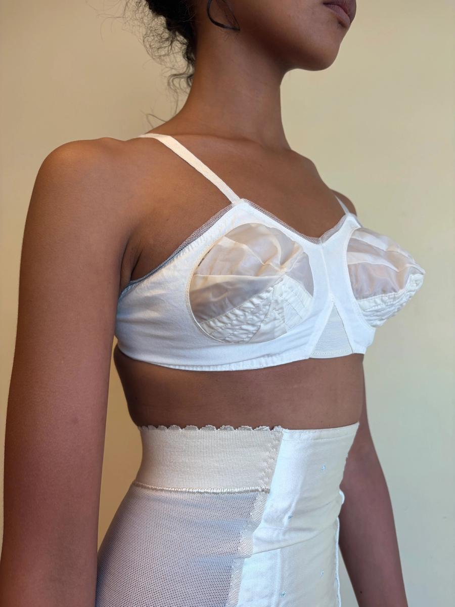 1940s-50s Italian Torpedo Bra product image