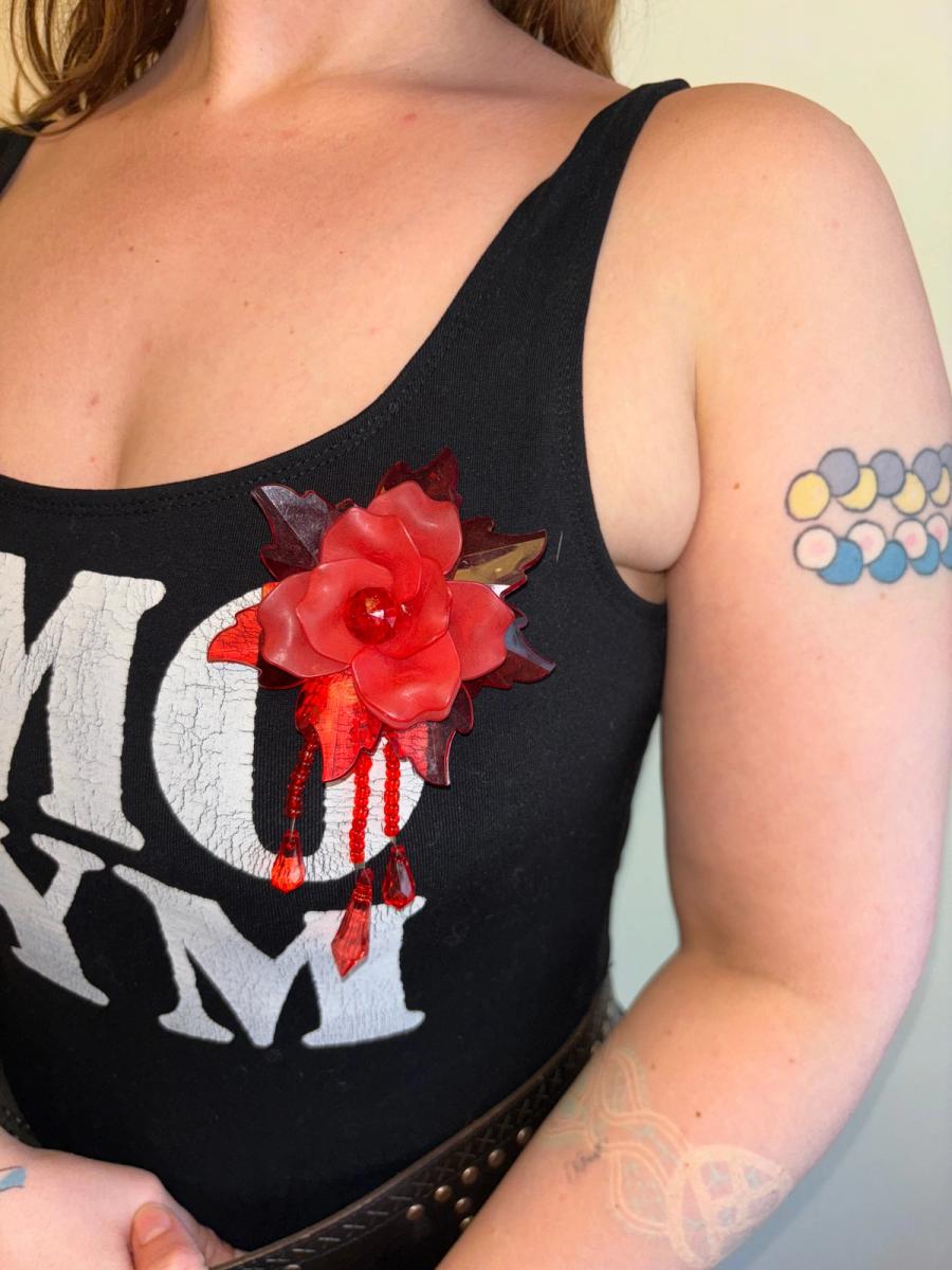 80s Red Flower Brooch