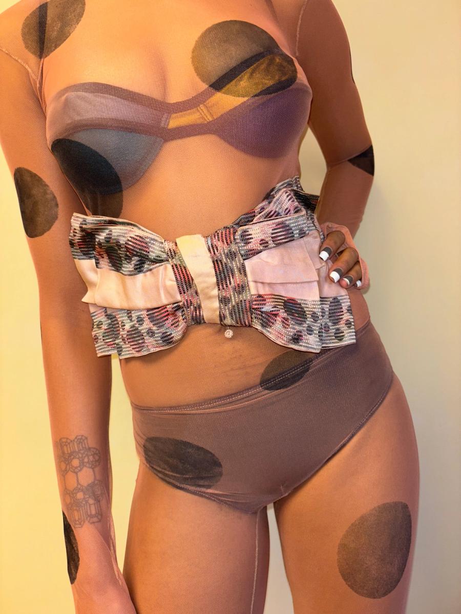 Antique Bubble Print Bow product image