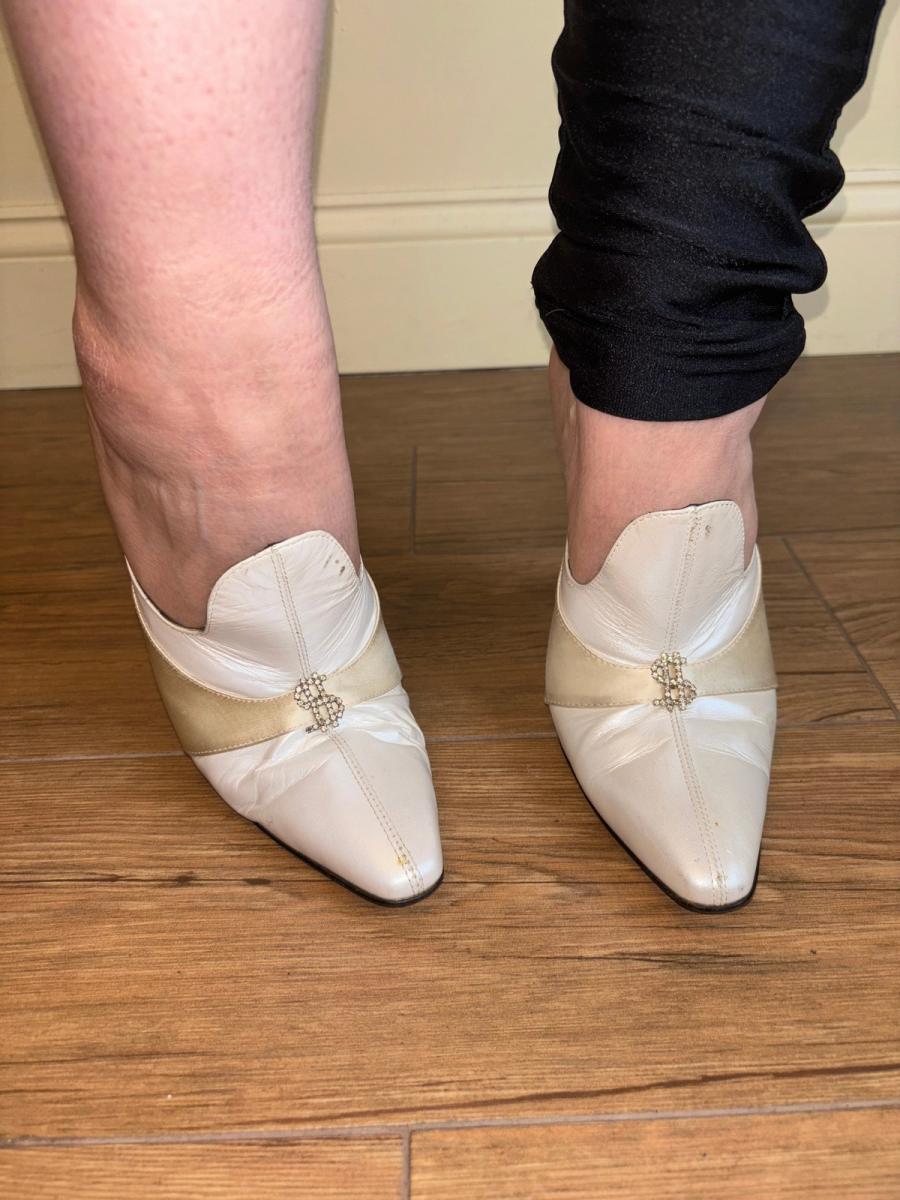 Anna Molinari Dollar Sign Pumps product image