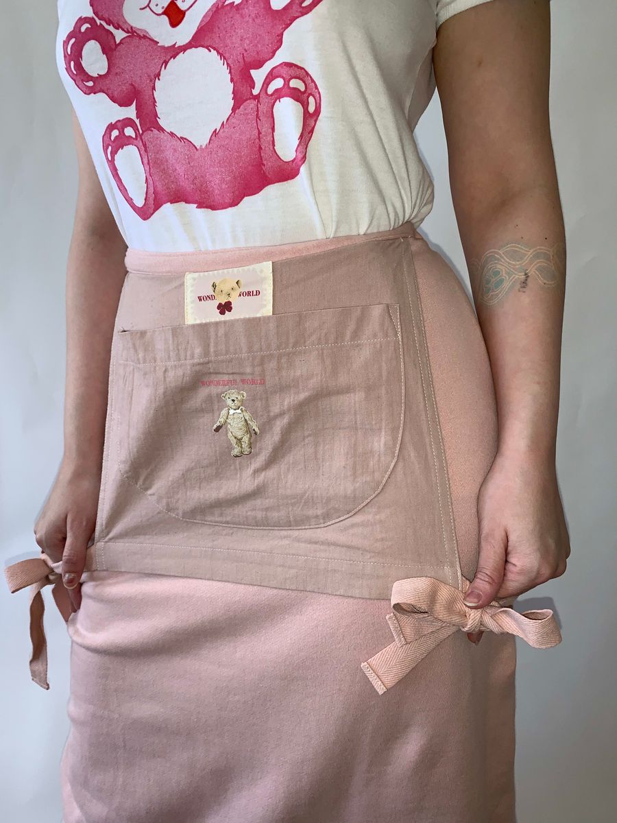 Wonderful World by Kaneko Isao Apron Skirt product image
