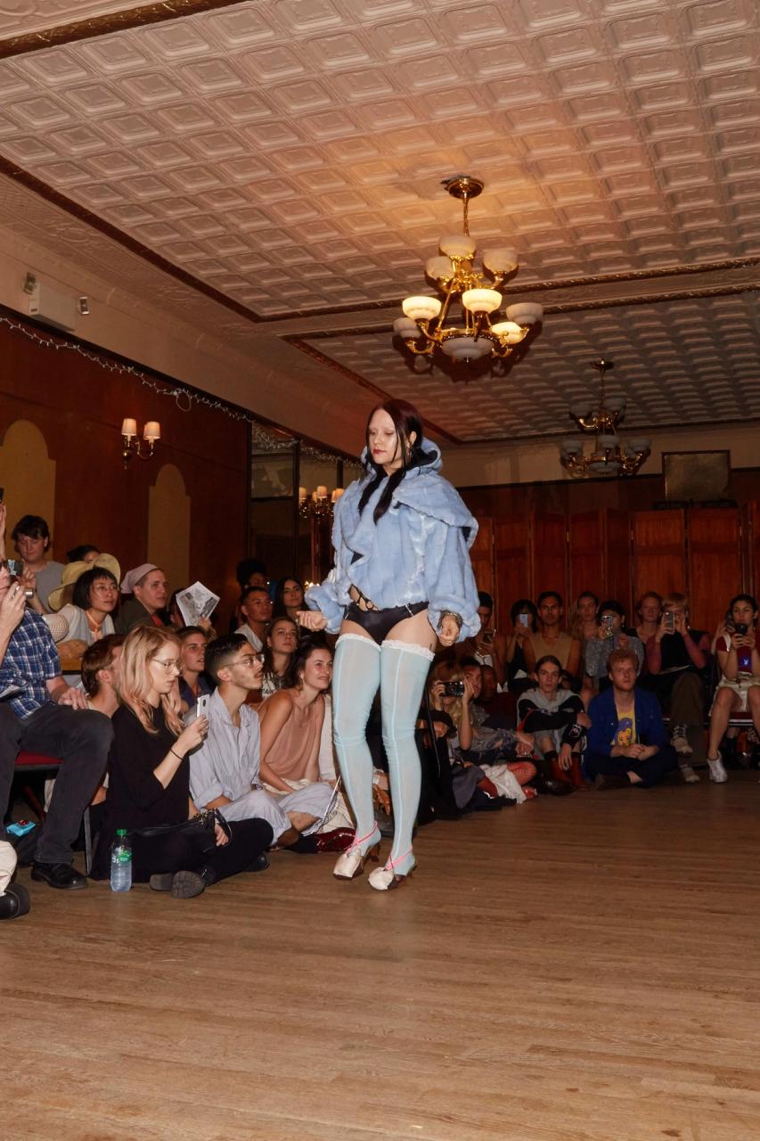 Collection 003 - Frauveldt look