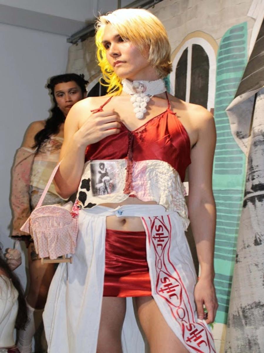 Collection 004 - Mew+ look