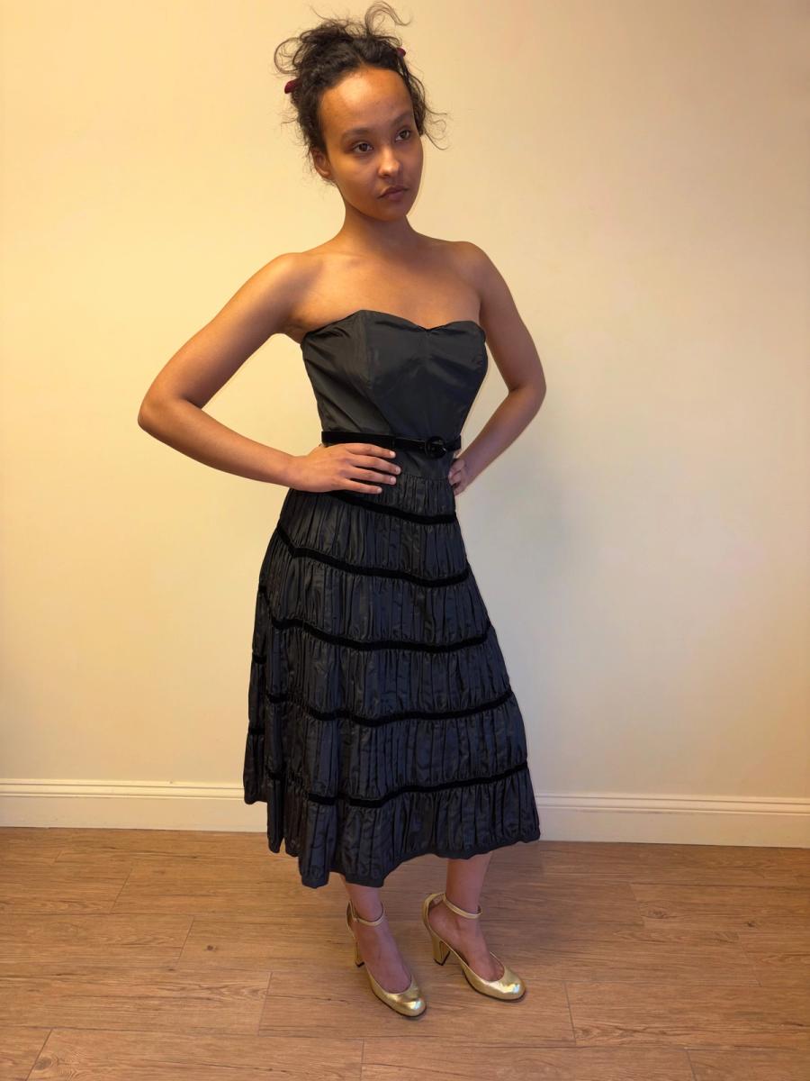 1950s Rembrandt Tiered Dress product image