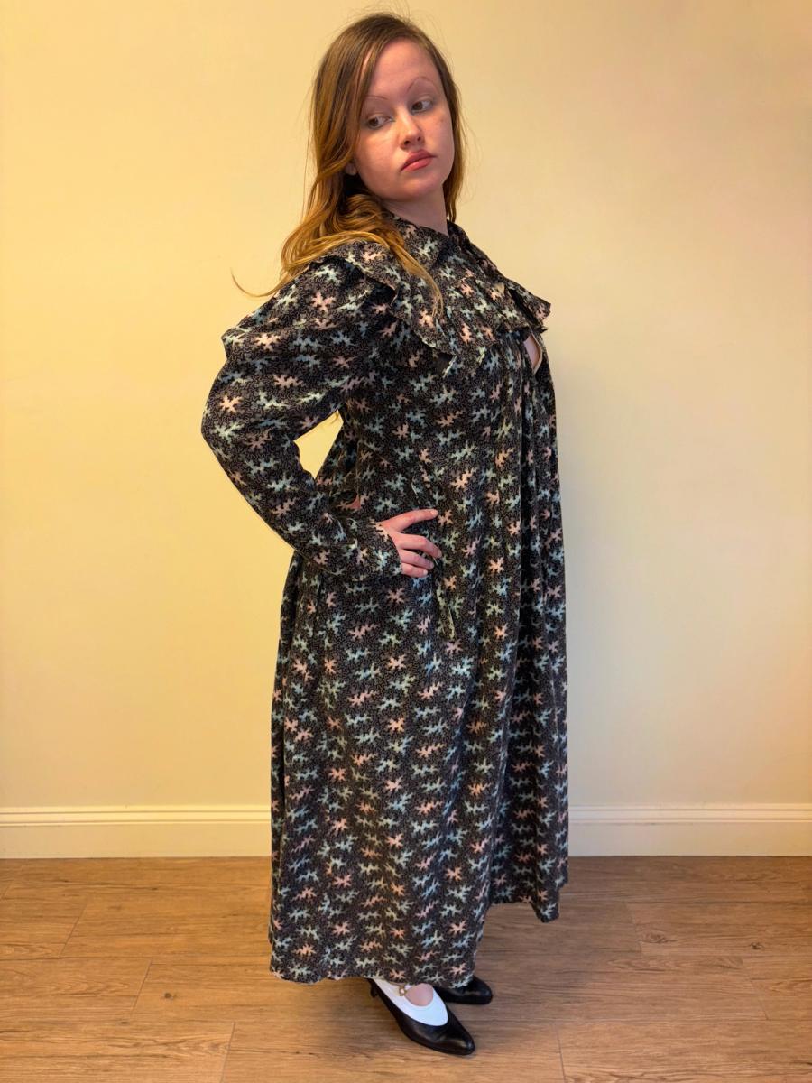 1800s Vermicular Print Vibrant Wrapper product image